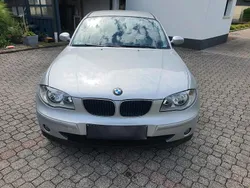 Silber Gebraucht 2005 BMW 116 Kleinwagen | 6.000 € (Teuer)