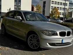 Silber Gebraucht 2010 BMW 116 Sport Line Kleinwagen | 4.899 € (Fairer Preis)