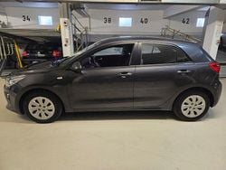 Schwarz Gebraucht 2018 Kia Rio Edition 7 Limousine | 10.700 € (Fairer Preis)