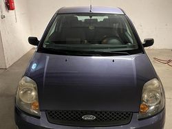 Violet Gebraucht 2007 Ford Fiesta Style Kleinwagen | 2.500 € (Fairer Preis)