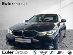 Schwarz Gebraucht 2021 BMW 320 Limousine | 27.899 € (Guter Preis)
