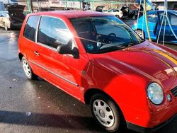 Rot Gebraucht 1999 VW Lupo Kleinwagen | 650 € (Fairer Preis)
