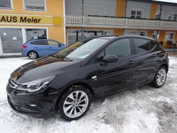 Schwarz Gebraucht 2019 Opel Astra Limousine | 13.599 € (Fairer Preis)