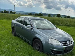 Grau Gebraucht 2009 VW Jetta Comfortline Limousine | 3.800 € (Guter Preis)