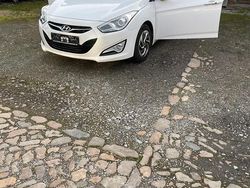 Weiß Gebraucht 2015 Hyundai i40 Kombi | 6.000 € (Guter Preis)