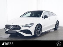 Weiss Gebraucht 2024 Mercedes CLA200 Shooting Brake AMG Kombi | 35.400 €