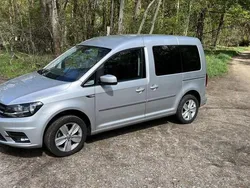 Silber Gebraucht 2016 VW Caddy Trendline Van / Kleinbus | 10.250 € (Etwas zu teuer)