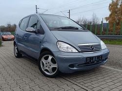 Blau Gebraucht 2003 Mercedes A190 Elegance Limousine | 2.400 € (Superpreis)