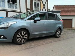 Blau Gebraucht 2013 Peugeot 5008 Van / Kleinbus | 6.500 € (Etwas zu teuer)