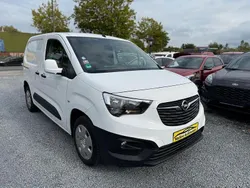 Weiß Gebraucht 2020 Opel Combo Edition Van / Kleinbus | 8.500 € (Superpreis)