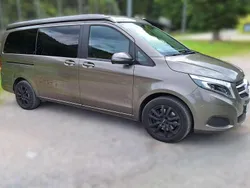 Braun Gebraucht 2017 Mercedes V250 Marco Polo Van / Kleinbus | 40.850 €