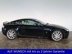 Blau Gebraucht 2017 Aston Martin V8 Vantage Coupé | 44.990 € (Etwas zu teuer)