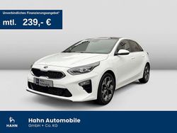 Weiß Gebraucht 2018 Kia Ceed Platinum Limousine | 17.790 € (Fairer Preis)
