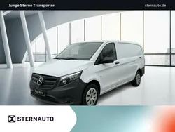 Arktikweiß Gebraucht 2023 Mercedes Vito Van / Kleinbus | 32.070 € (Fairer Preis)