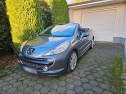 Grau Gebraucht 2008 Peugeot 207 CC Cabrio | 5.500 € (Teuer)