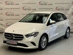 Weiß Gebraucht 2019 Mercedes B180 Van / Kleinbus | 16.490 € (Fairer Preis)