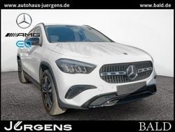 Polarweiß Gebraucht 2024 Mercedes GLA180 Progressive SUV | 33.780 € (Guter Preis)