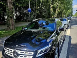 Schwarz Gebraucht 2019 Mercedes GLA220 SUV | 24.600 € (Fairer Preis)