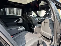 Schwarz Gebraucht 2023 BMW i7 M Sport Limousine | 98.850 € (Etwas zu teuer)