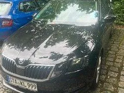 Schwarz Gebraucht 2019 Skoda Octavia Clever Kombi | 14.500 € (Fairer Preis)