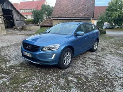Blau Gebraucht 2016 Volvo XC60 Business Edition SUV | 17.500 € (Fairer Preis)
