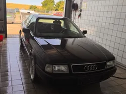 Blau Gebraucht 1994 Audi 80 Performance Limousine | 3.375 €
