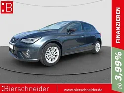 Grau Gebraucht 2024 Seat Ibiza FR Limousine | 20.350 € (Etwas zu teuer)