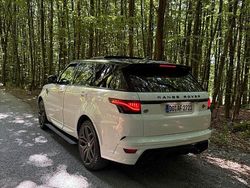 Weiß Gebraucht 2016 Land Rover Range Rover Sport SVR SUV | 29.300 € (Fairer Preis)
