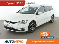 Weiß Gebraucht 2018 VW Golf VII Join Limousine | 16.730 € (Guter Preis)