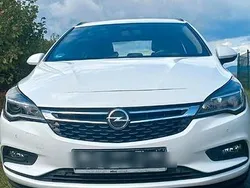 Weiß Gebraucht 2018 Opel Astra Kombi | 5.500 € (Fairer Preis)