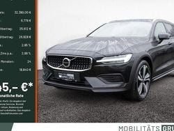 Schwarz Gebraucht 2022 Volvo V60 CC Plus Kombi | 32.390 € (Guter Preis)