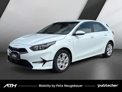 Casa white Gebraucht 2025 Kia Ceed Vision Limousine | 24.400 € (Superpreis)