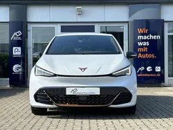 Eisweiß Gebraucht 2022 Cupra Born Kleinwagen | 25.750 € (Fairer Preis)