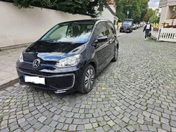 Schwarz Gebraucht 2022 VW e-up! Kleinwagen | 15.300 € (Fairer Preis)