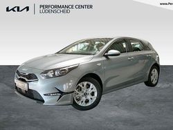 Silber Gebraucht 2025 Kia Ceed Comfort Kleinwagen | 23.990 € (Fairer Preis)