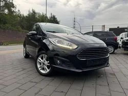 Polarsilber metallic Gebraucht 2015 Ford Fiesta Titanium Kleinwagen | 5.990 € (Guter Preis)