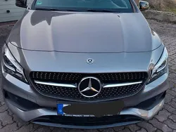 Grau Gebraucht 2018 Mercedes CLA180 Limousine | 18.300 € (Fairer Preis)