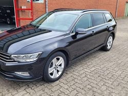Schwarz Gebraucht 2020 VW Passat Business Limousine | 19.950 € (Guter Preis)