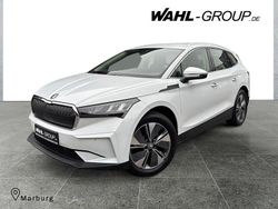 Weiß Gebraucht 2023 Skoda Enyaq iV Loft SUV | 33.990 € (Guter Preis)