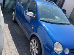 Blau Gebraucht 2005 VW Polo Cross Kleinwagen | 1.550 € (Teuer)