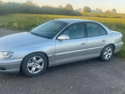 Silber Gebraucht 2001 Opel Omega Limousine | 750 € (Guter Preis)