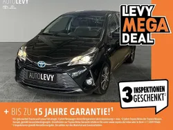 Black mica / ink Gebraucht 2020 Toyota Yaris Hybrid Club Kleinwagen | 13.970 € (Guter Preis)