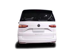 Weiss Gebraucht 2024 VW T7 Van | 46.649 € (Fairer Preis)