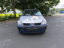 Blau Gebraucht 2008 Renault Clio II Limousine | 600 € (Superpreis)