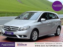 Silber Gebraucht 2012 Mercedes B180 Van / Kleinbus | 11.999 € (Fairer Preis)