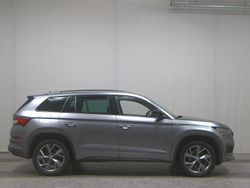 Grau Gebraucht 2022 Skoda Kodiaq SportLine SUV | 28.480 € (Fairer Preis)
