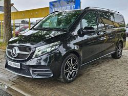 Schwarz Gebraucht 2021 Mercedes V250 AMG Van / Kleinbus | 33.499 € (Fairer Preis)