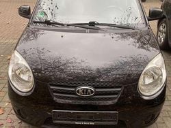 Schwarz Gebraucht 2009 Kia Picanto Attract Kleinwagen | 2.000 € (Fairer Preis)