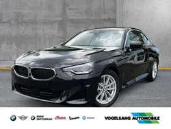 Black sapphire metallic Neu 2025 BMW 230 Advantage Coupé | 41.990 €