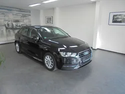 Schwarz Gebraucht 2014 Audi A3 Sportback Limousine | 6.990 € (Superpreis)